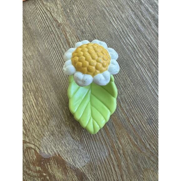 1985 LJN Blinkins Flicker Lazy Day Green Leaf Rocker White Flower Chair - Picture 6 of 6